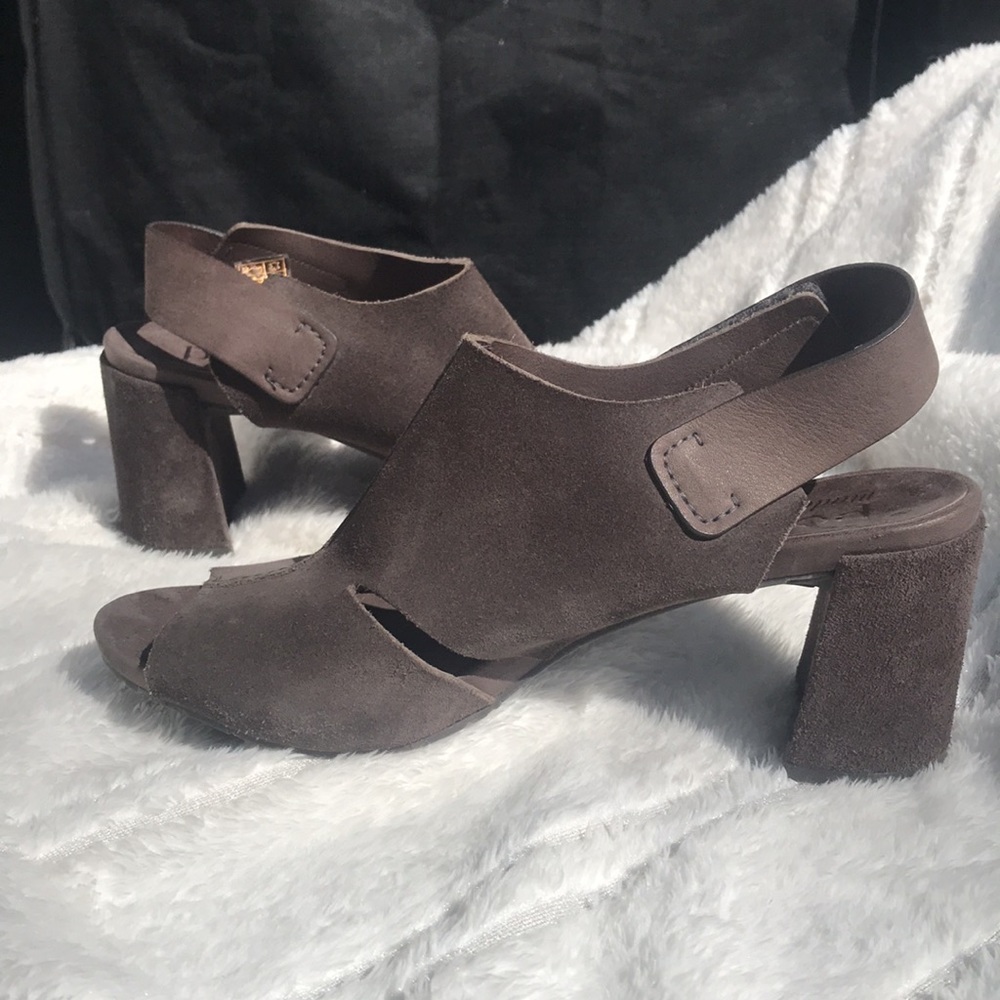 Pedro Garcia Suede Block heel sandals size 39
